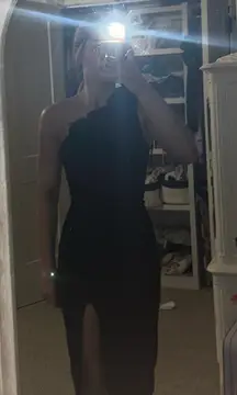 tight fit one shoulder dress