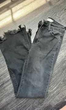 Hidden Black Jeans 