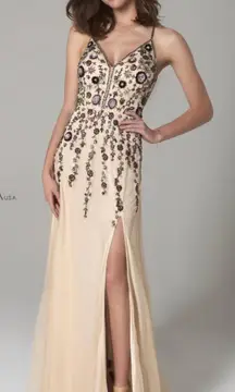 Floral Beaded  Prom Dress in Champagne