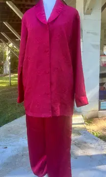 Jaclyn Smith Wine Colored 2 Piece Pajamas Set Loungewear Size Medium