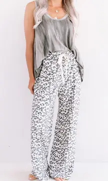Leopard Print Pajama Pants Size Large