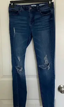 EUC | Kensie‎ Jeans women’s effortless ankle mid rise ripped medium wash jeans