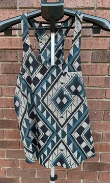Collective Concepts Geometric Pattern Tank Top Sleeveless Blouse Size Small EUC