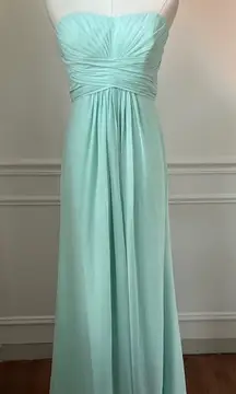 David’s Bridal Mint Green Strapless Formal Gown Bridesmaid Dress Flowy Chiffon 8