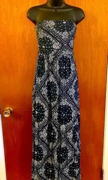 Iris  Los Angeles Dark Blue with White Bandana Pattern Long Dress