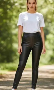 White Fox Fire It Up Wet Look PU Pants Size Small