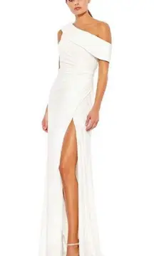 NWT Mac Duggal Fold Over Off The Shoulder Slit White Gown Size 4