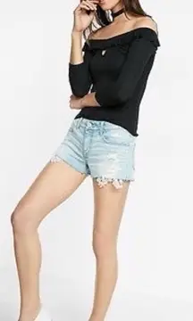 ✨ Keyhole Cut-Out Off The Shoulder Tee✨