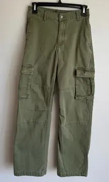 CiSono Army Green Straight Leg Cargo Pants Womens 1 / 26 Utility Streetwear City