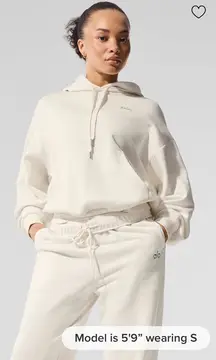 Alo Yoga NWT Accolade Hoodie Sweatshirt Ivory Color Size XL