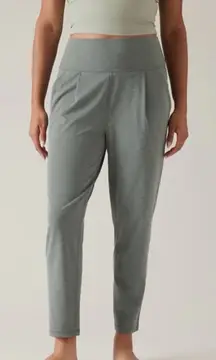 Athleta elation jogger pants Large tall NWT