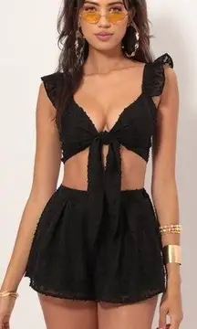 LUCY IN THE SKY Carolina Ruffle Tie Set In Black Dots