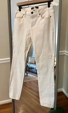 BDG High Rise Cigarette White Jeans Size 28