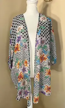 Happening In The Present Semi Sheer Floral Half Sleeve Kimono Cardigan Size M