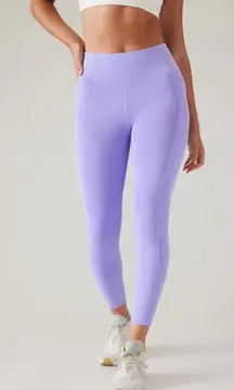 Athleta Ultimate Stash 7/8 Tight *Lilac