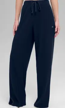 Alo Yoga NWT Muse Wide Leg Pants Navy Blue Relax Fit Size XS Front Pockets