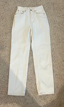 Straight Leg Off white Jeans