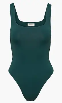Babaton Aritzia Square Neck Contour Bodysuit Medium