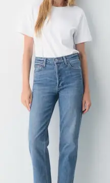 Aritzia Denim Forum jeans Arlo High Rise Straight Classic Fit Size 26 Minimalist
