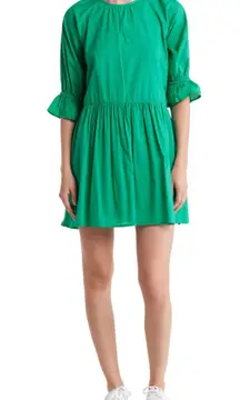 NWT  Puff Sleeve Ruffle Dress