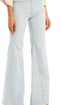 EUC Free People Pull-On Flare Jeans Size 28