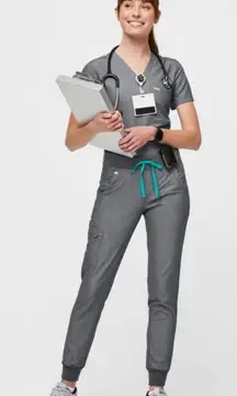 Figs Zamora Jogger Scrub Pants Graphite Gray Size Medium Womens doctor pants