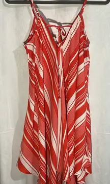 Francesca’s White/Red Stripe V-Cut Lace Tie Flare‎ Loose Fit Size Medium