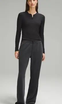 Softstreme High-Rise Pant  Size 2 BLACK Regular  NWT