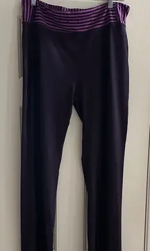 Aerie Plum Purple Boot Semi Evase Flare Yoga Pants Leggings Women’s XL Comfy