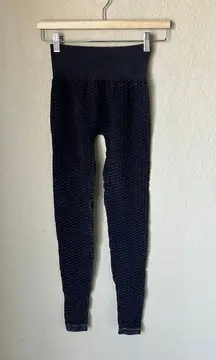 Grey textured Leggings NWT