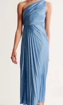 Abercrombie and Fitch Giselle pleated one shoulder midi dress in blue