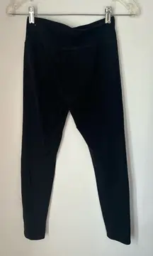 Aerie black cotton blend leggings size  S Short