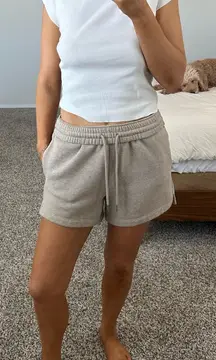 Abercrombie Sunday sweat shorts brown