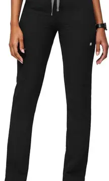 FIGS Women's Black Pants 🖤