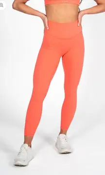 NWT  Vizer Legging Coral