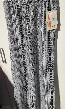 Women’s Miken Small Swimsuit Cover Up Pants Black & White NWT