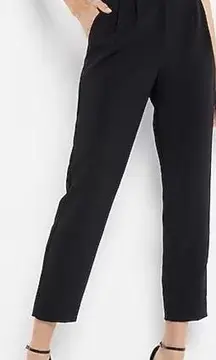 NWT Express Black Ankle High Rise Tailored Pant in size 00R