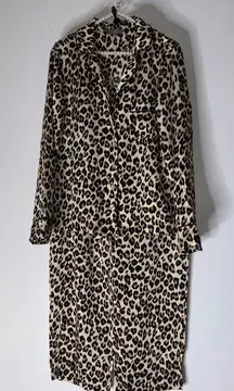 Loft Sleepwear XL 2 Piece Long Pajama Set Satin Notch Collar Leopard‎ Print