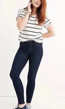 Madewell 9" Mid-Rise Skinny Jeans in‎ Larkspur Wash: TENCEL Denim Edition