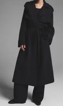 Skims Boyfriend Fleece Oversized Trench Coat In Onyx