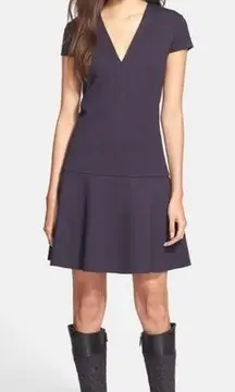 Tory Burch Cap Sleeve V-neck Ruffle Shift Dress Navy Blue Sz M