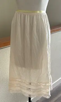 Vintage slip Cream Skirt