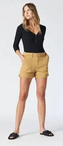 Mavi Sheena Hi Rise Curly Twill Straight Shorts Size 26 Dark Yellow Golden NWOT