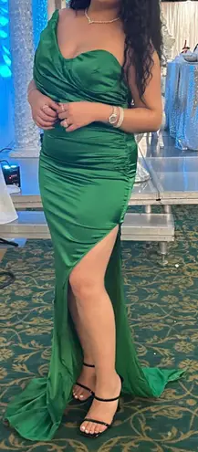 FashioNova Green Maxi Dress