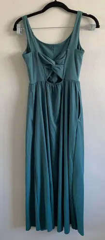 Halara MIDI Dress