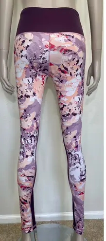 Lucy Activewear OM Printed Leggings
