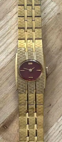 Seiko Rare Vintage Mechanical Winding Ladies Watch Gold Tone Bracelet Red Dial