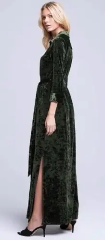 L'Agence Cameron Velvet Maxi Shirt Dress Green V-Neck 3/4 Sleeve Collar Size M