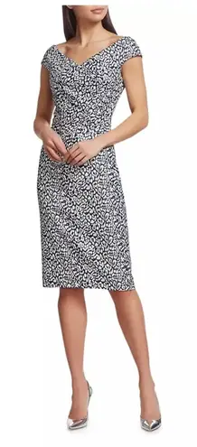 Rickie Freeman for Teri Jon Cap