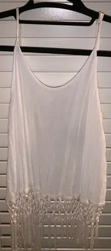 Monteau 🔴 White Open Back Costume Fringe Top